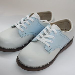 Footmates White & Blue saddle shoes 9MW